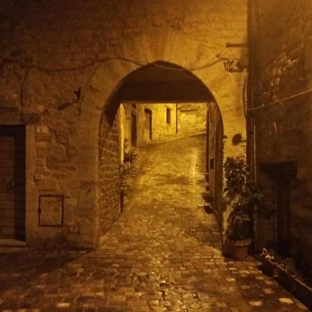 Piobbico Albergo Montenerone מראה חיצוני תמונה