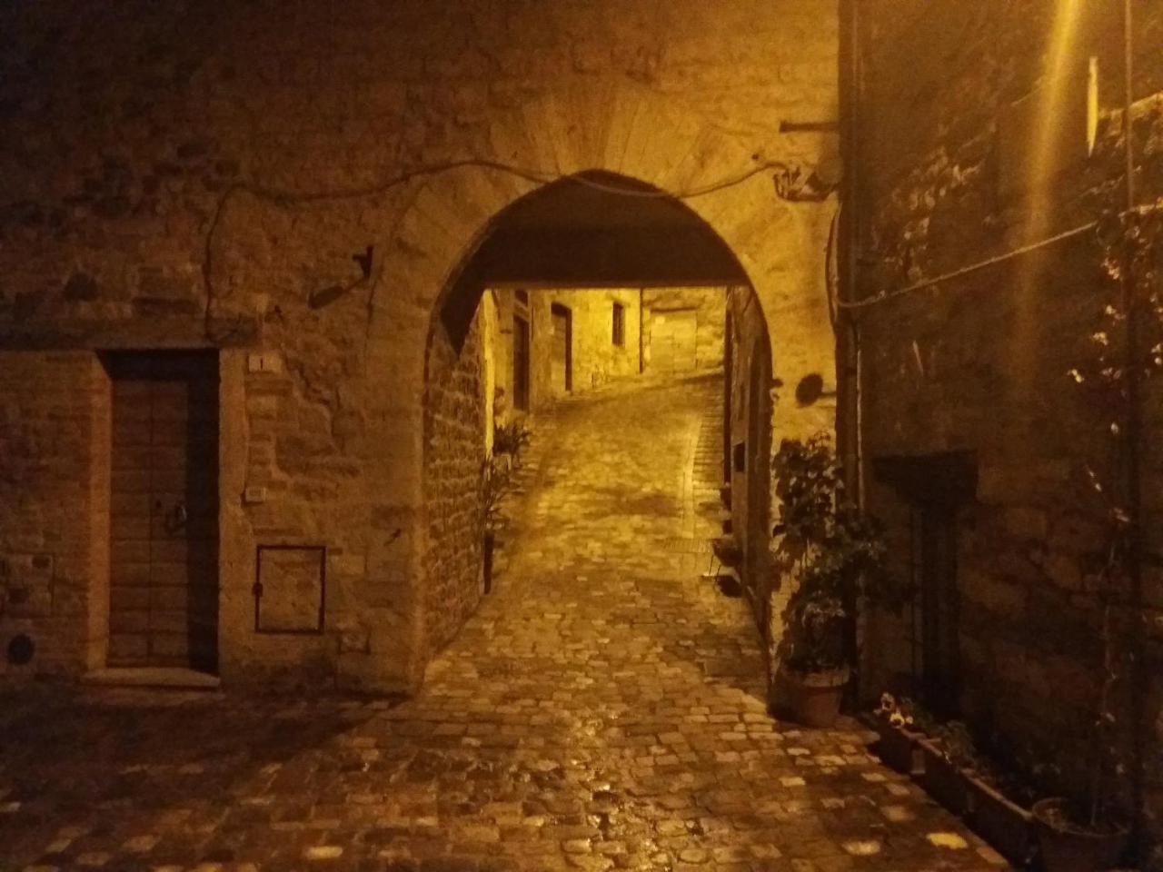 Piobbico Albergo Montenerone מראה חיצוני תמונה